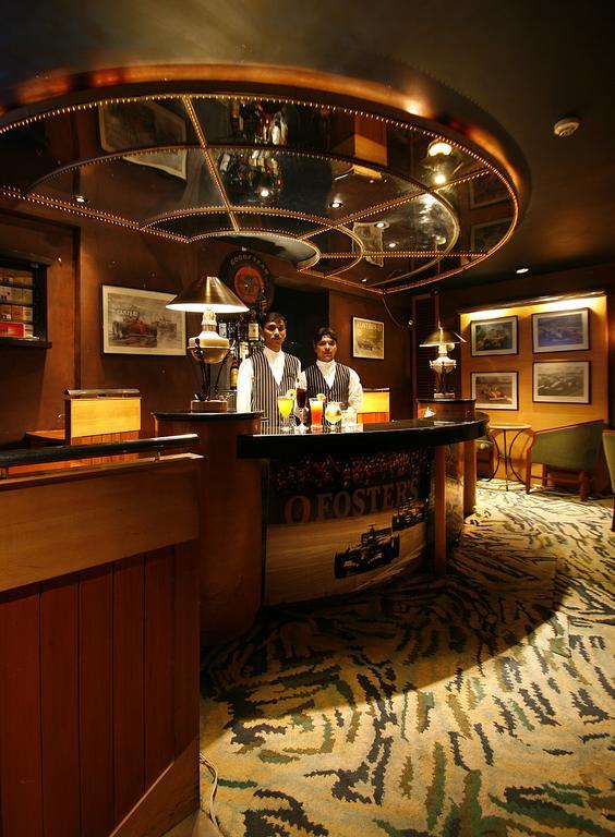 Hotel Sagar Plaza City Centre Pune Restaurang bild